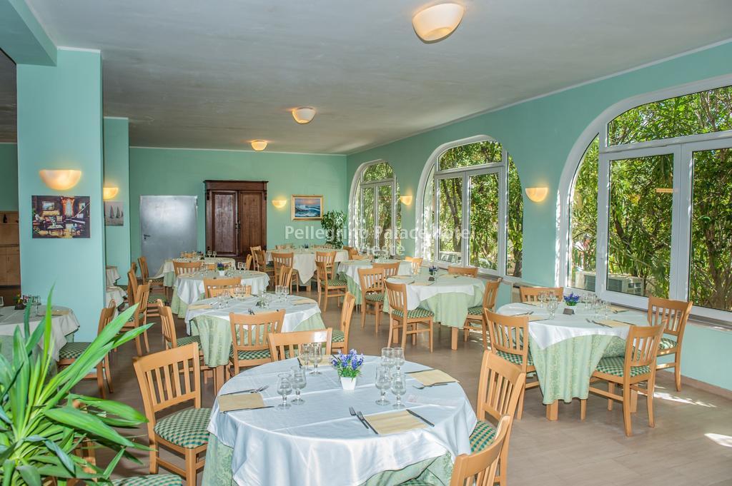 Pellegrino Palace Hotel Vieste Ngoại thất bức ảnh
