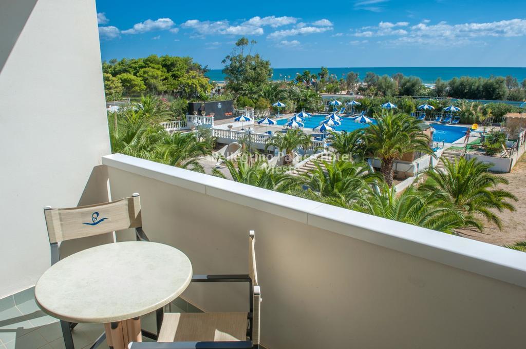 Pellegrino Palace Hotel Vieste Ngoại thất bức ảnh